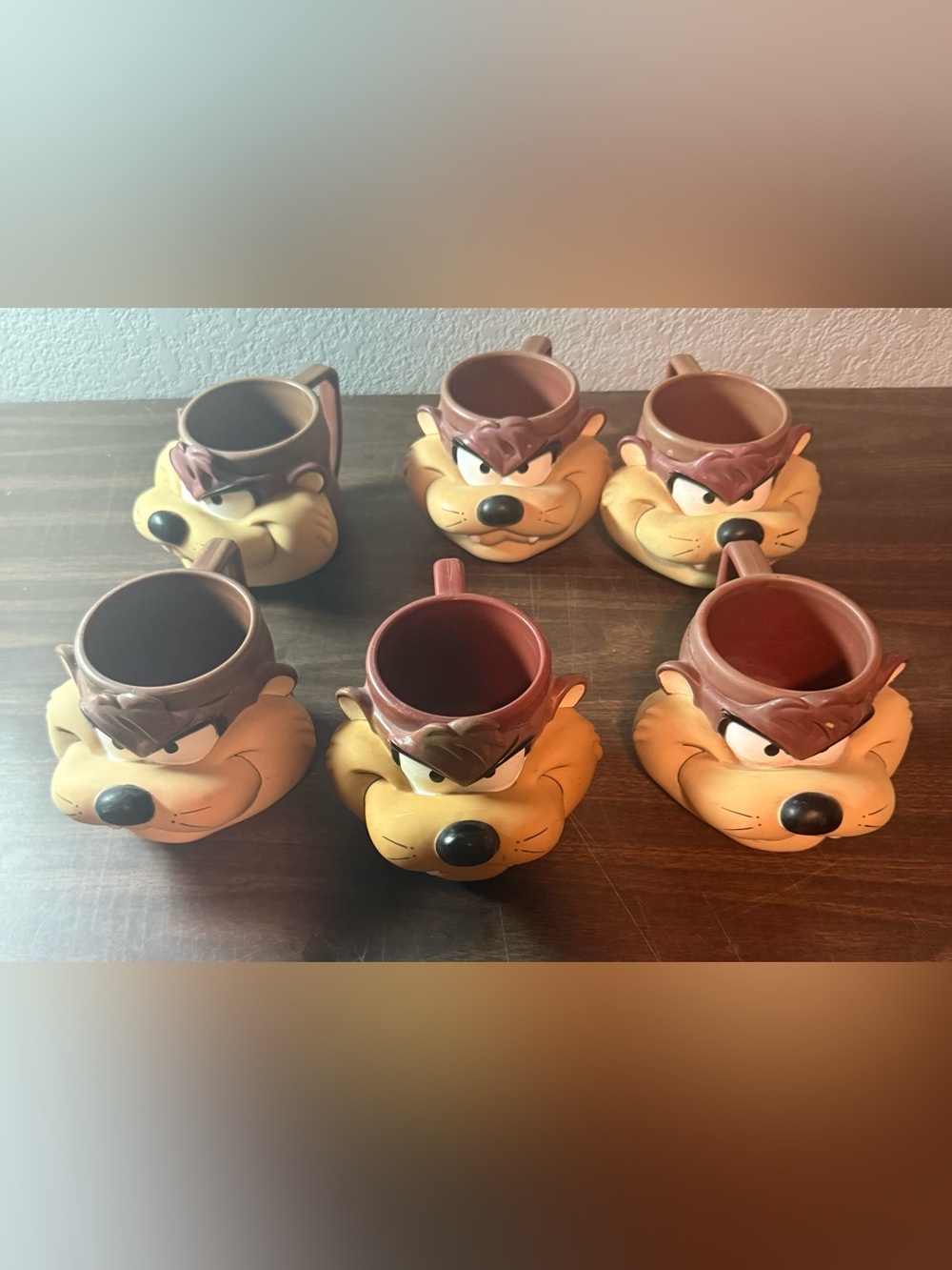 Lot of 6 GB Des Looney Tunes Mugs Cups 1992 Taz Tasmanian Devil